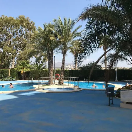 Con Buena Vista Apartment *